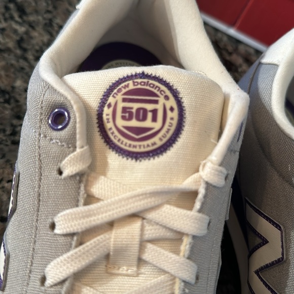 New balance 501 gray and purple NIB 11 - Picture 3 of 8